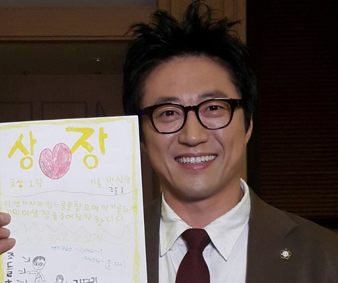 박신양 프로필 나이 고향 학력 결혼 전시회 인스