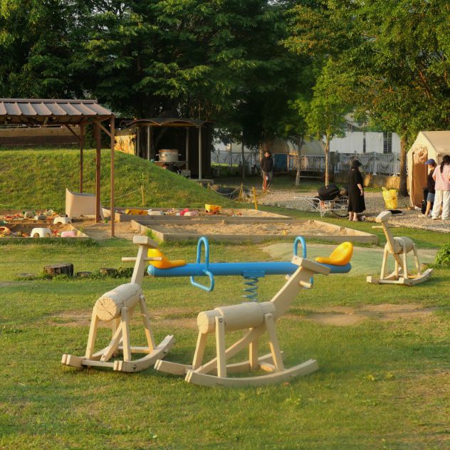 더플레이그라운드