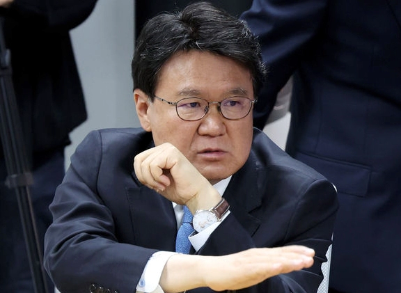황운하 원내대표 만장일치 선출 이유