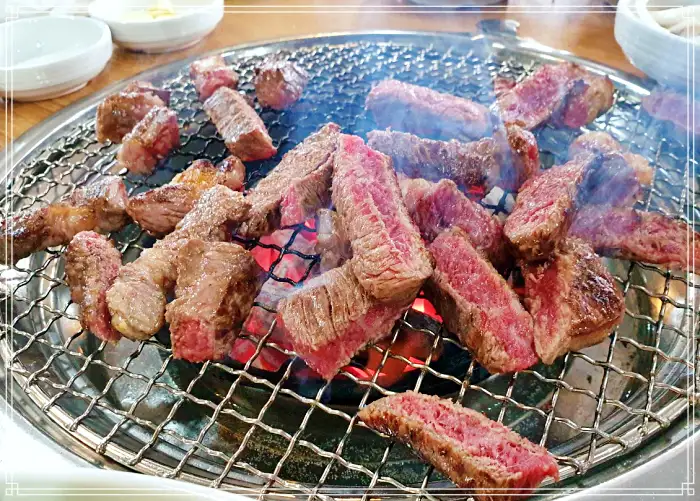 강원 홍천 맛집 농장직영 한우 정육식당, 투뿔 숯불 구이