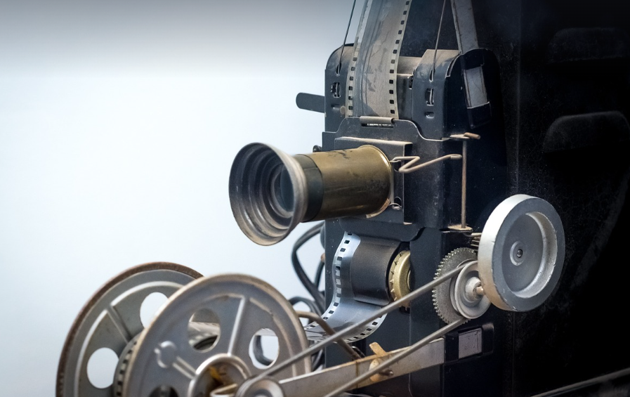 심리학적으로 본 스릴러 영화의 몰입 구조 분석