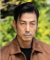 강기탁