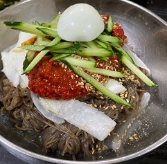 비빔냉면