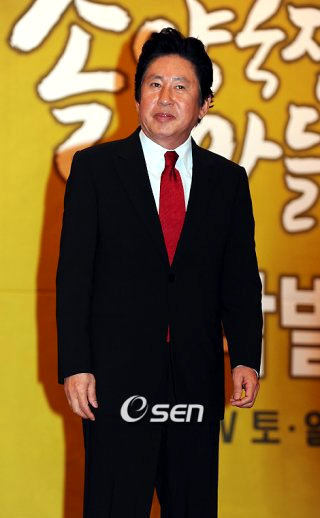 김용건 나이 아내 늦둥이 아들 하정우 며느리 황보라