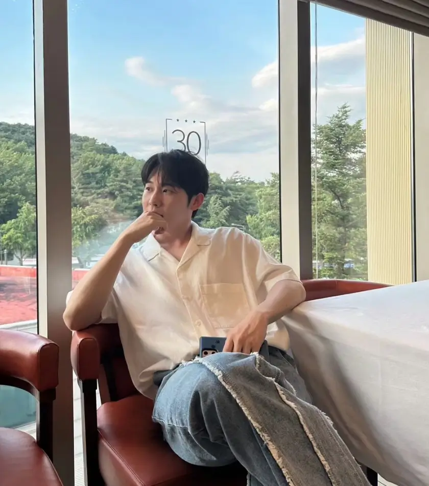 진욱
