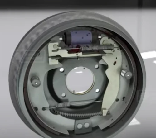 드럼 브레이크 유지보수성