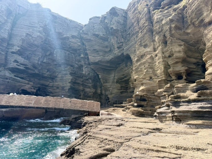 용머리해안
