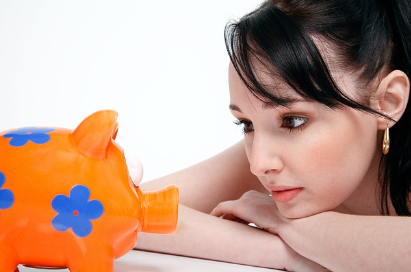 고물가 시대, MZ세대의 미니멀 소비와 중고 거래 트렌드