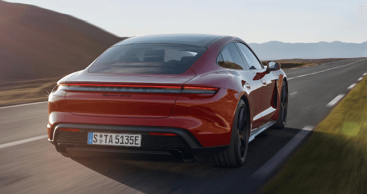 포르쉐 타이칸 전기차 가격 투리스모 터보