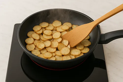 후라이팬에 돼지감자 볶음