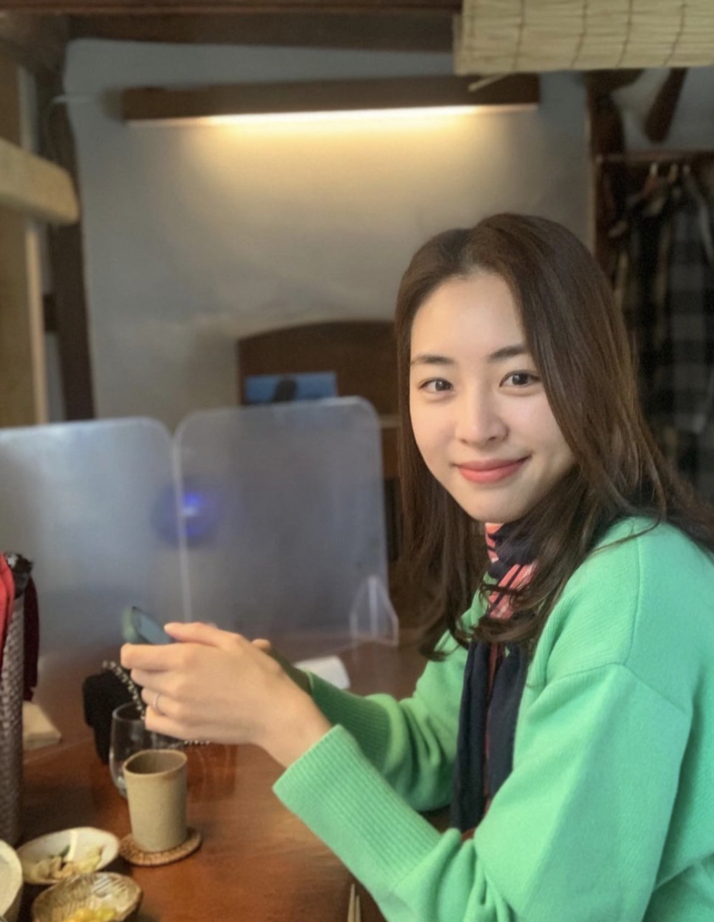 이연희 초록옷 얼굴