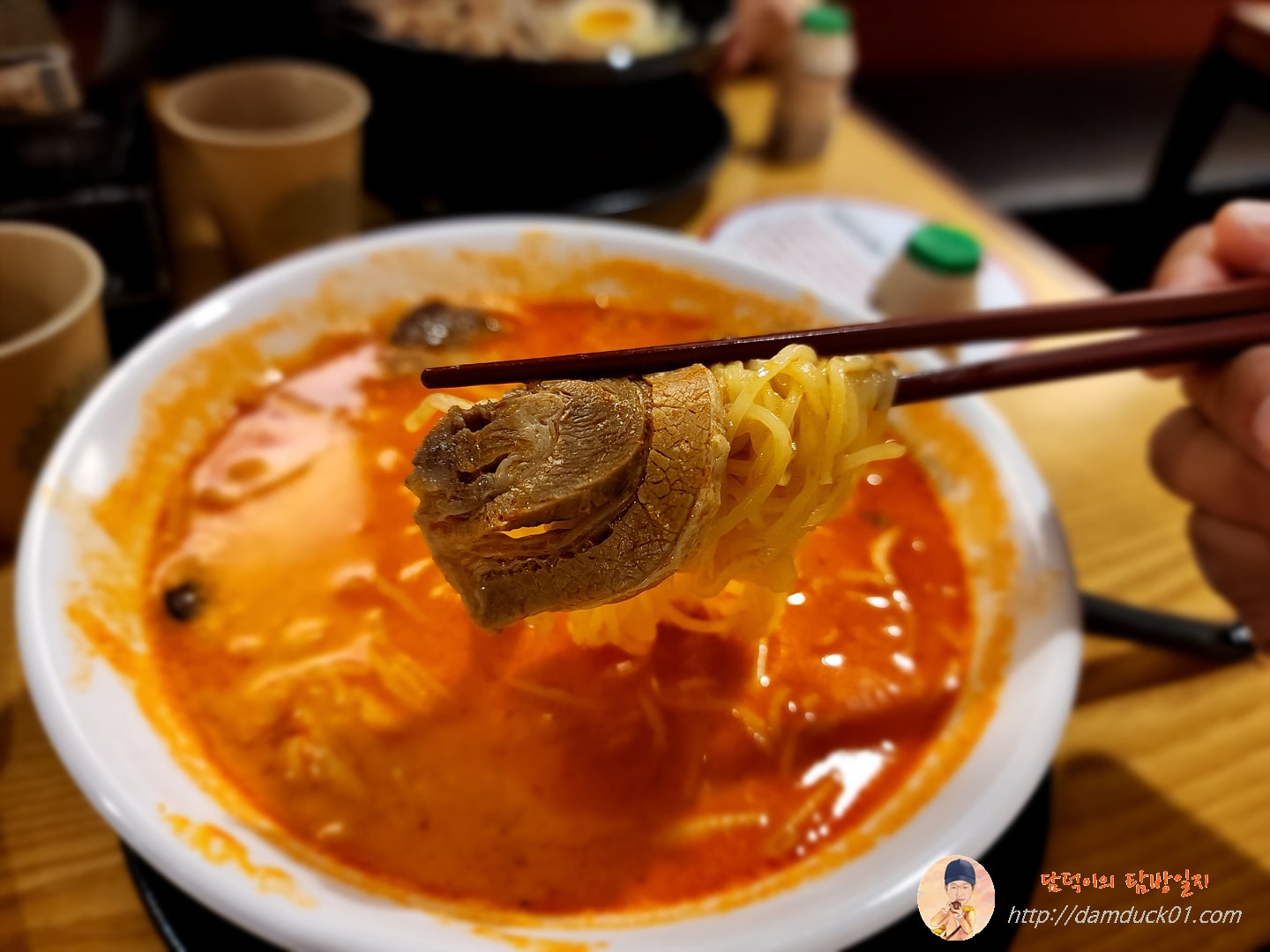 차슈와 면을 함께