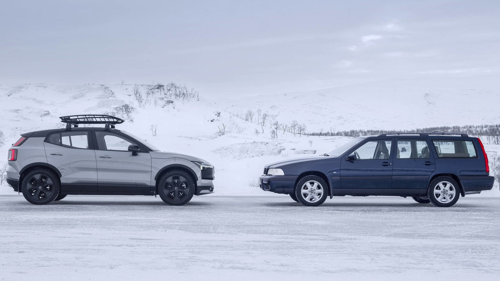 볼보 EX30 크로스 컨트리