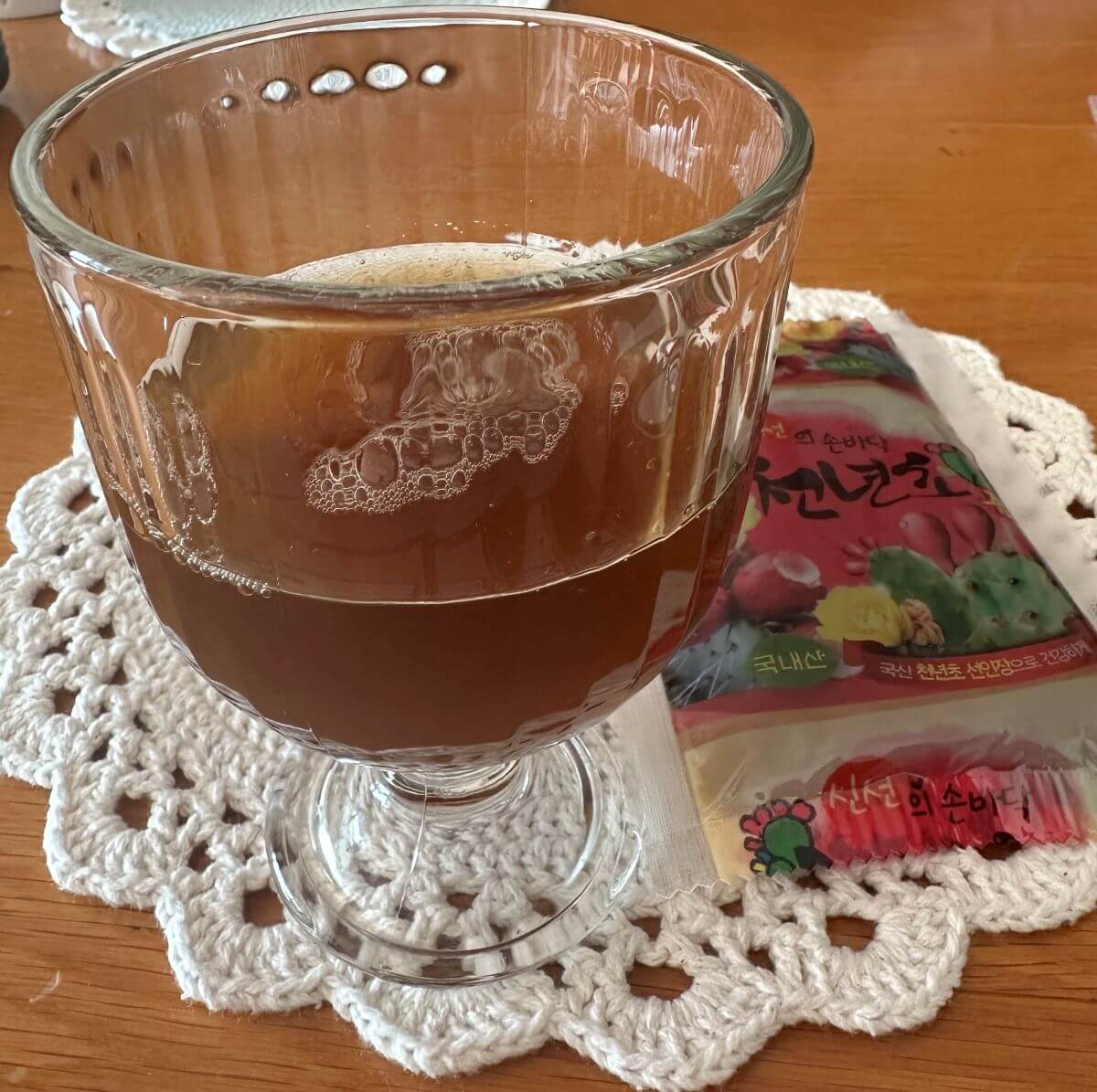 천년초-즙-유리잔에-따른-모습