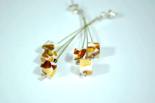 피부과 전문의가 알려주는 초록색 귀걸이 대처법에 대해_9