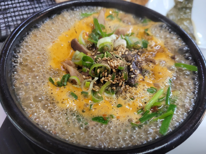 6시내고향 짚불삼겹구이 곱창국밥 전남 무안군 사창짚불구이