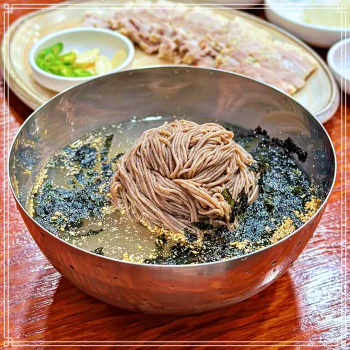 서초, 방배, 내방역 맛집 미슐랭 가이드 100% 순수 메밀 막국수