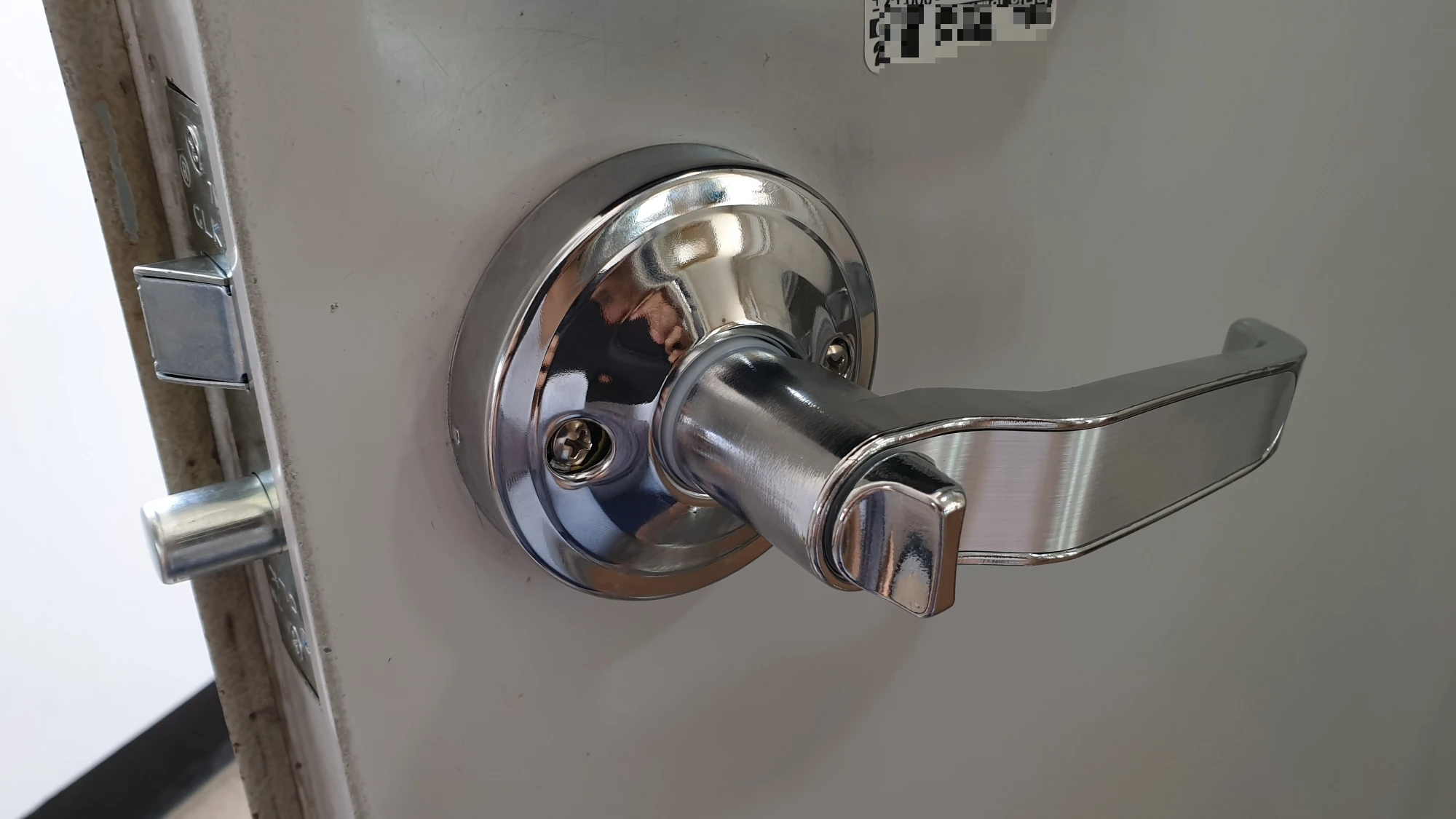 잠금 장치 작동 테스트 모습