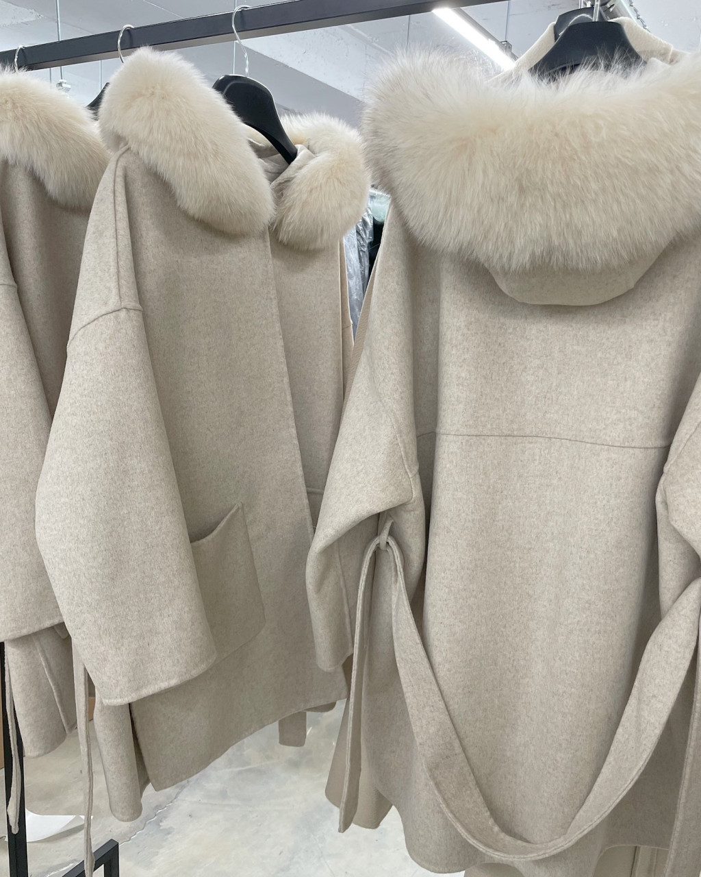 박하쇼룸 기획 여성 핸드메이드 후드퍼 코트 울100% 폭스퍼100%