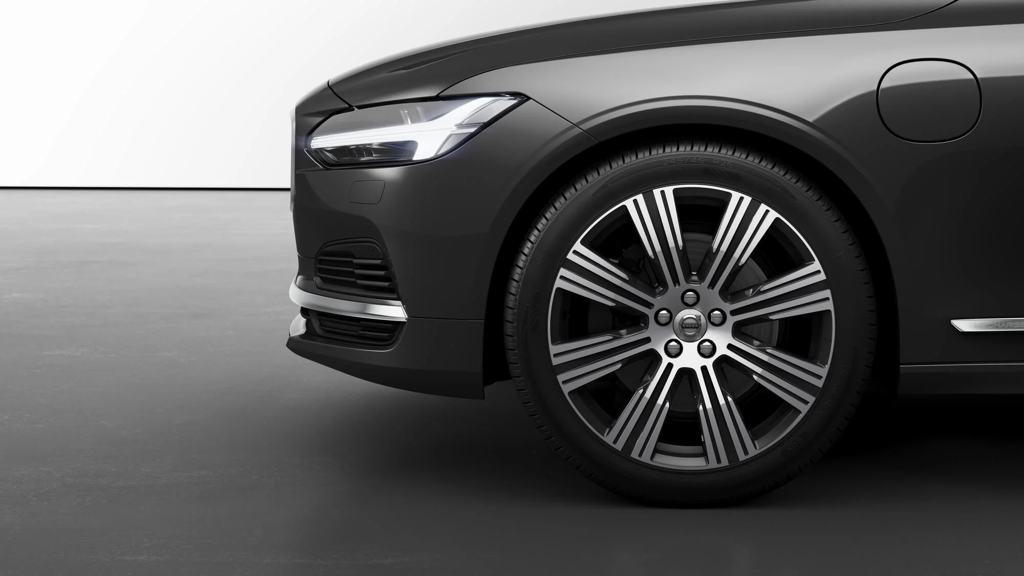 S90