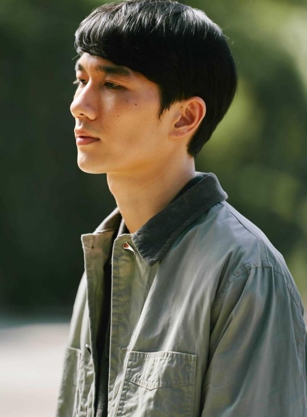 엄태구 프로필 필모그래피 수상경력 놀아주는 여자 주연