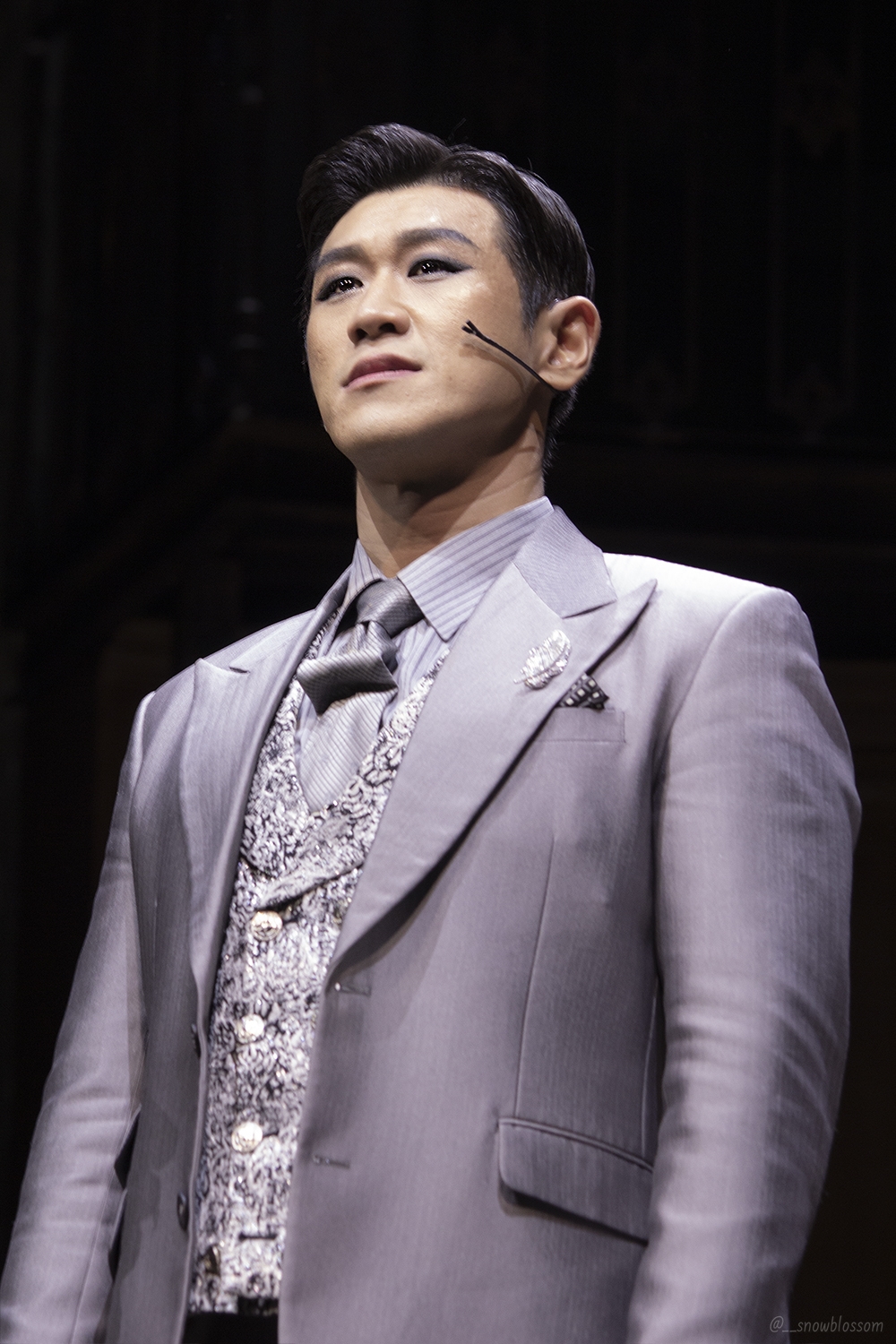 헤르메스 역의 강홍석 배우