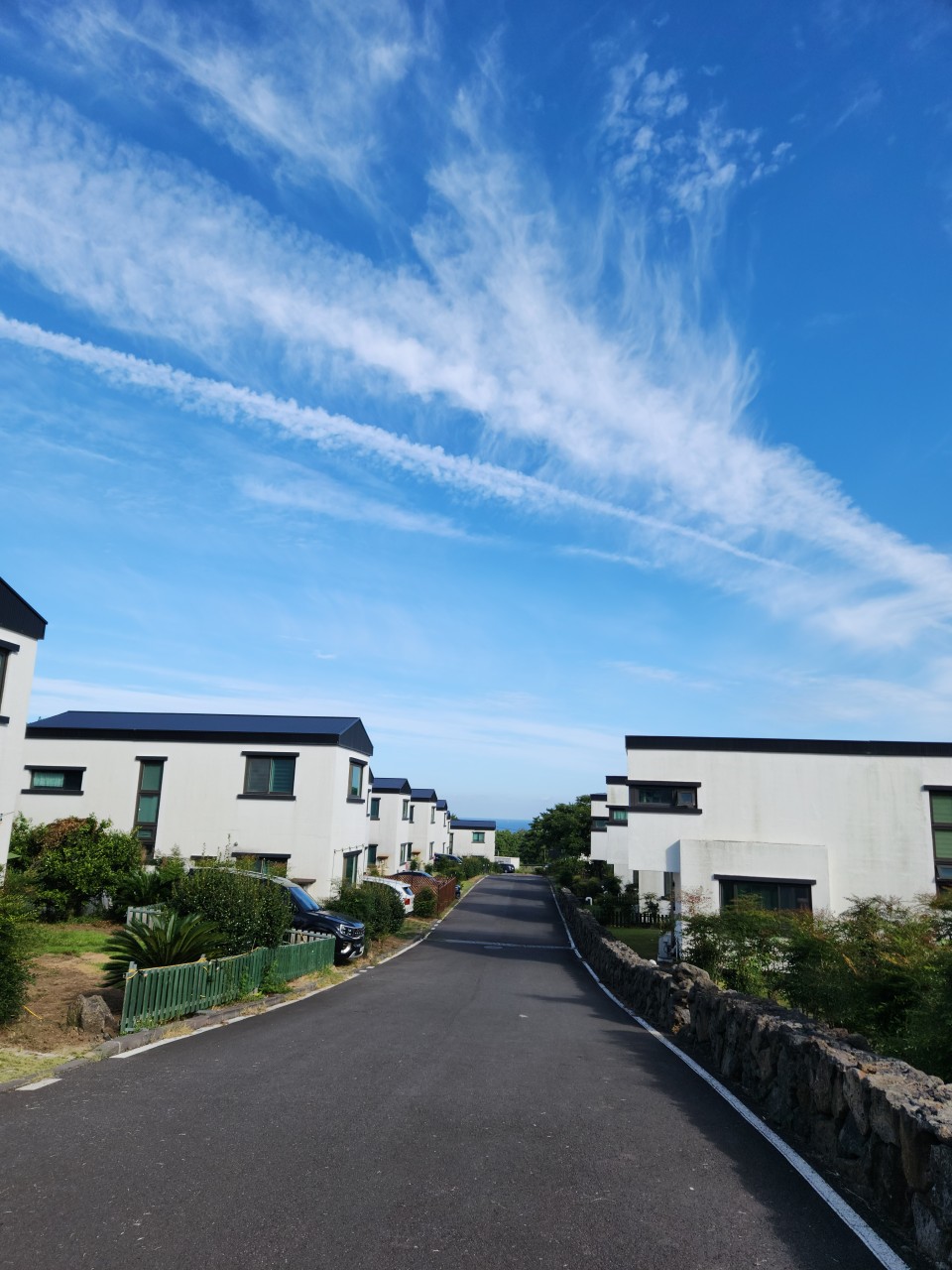 숙소 외부 전경 사진