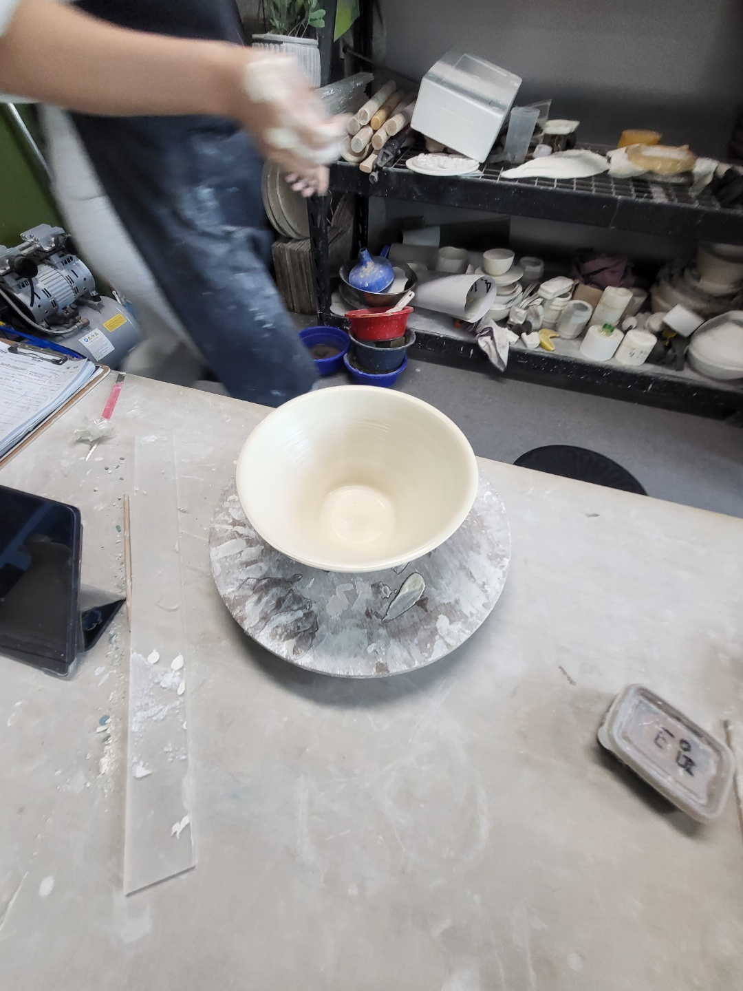 25공방(청주 도자기 공방, 물레 체험)