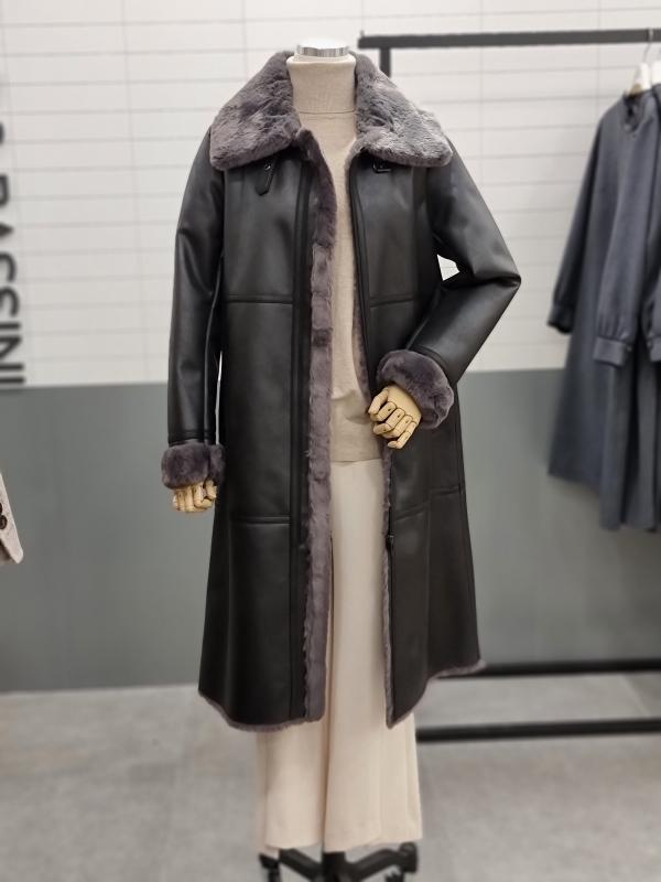 아날도바시니 에코무스탕코트 AV12FU73C