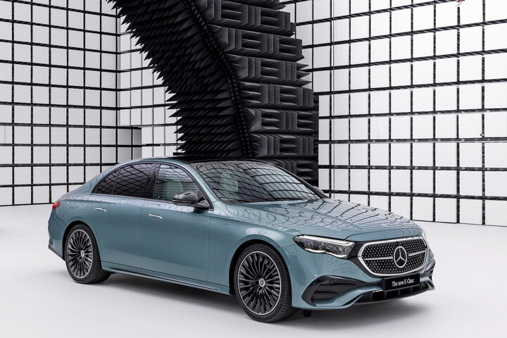 벤츠 E클래스 하이브리드 국내출시, 디자인, 성능, 특징 공개