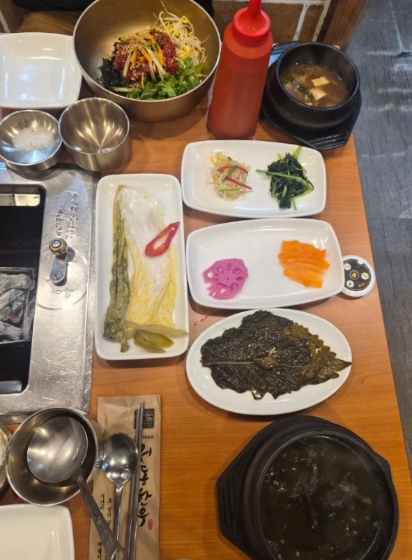 어디로튈지몰라-부여-서동한우-육회비빔밥