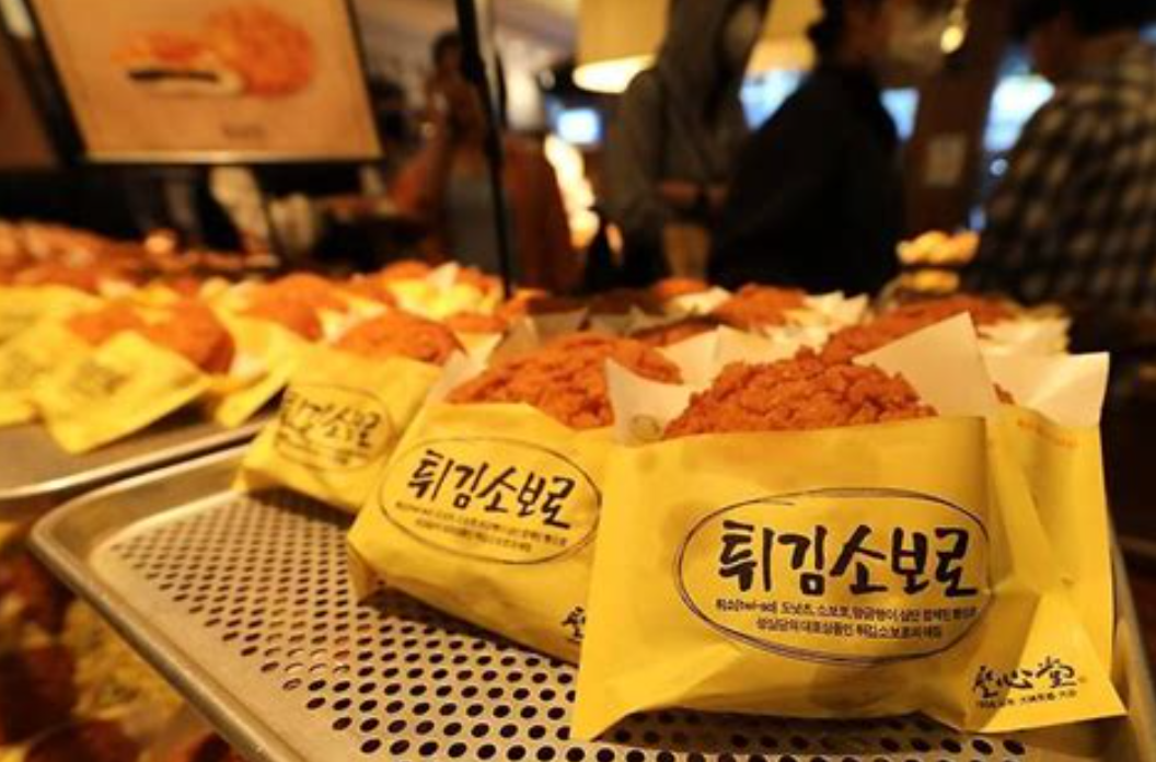 성심당 빵추천 위치 주차 웨이팅 정보 (본점, 대전역, DCC점)