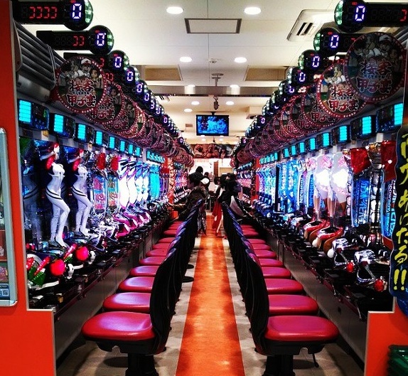 파친코 뜻은 일본 도박기기입니다.