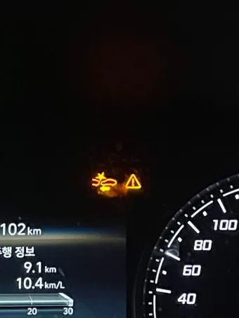 자동차 경고등 느낌표 수도꼭지 삼각형 의미_17