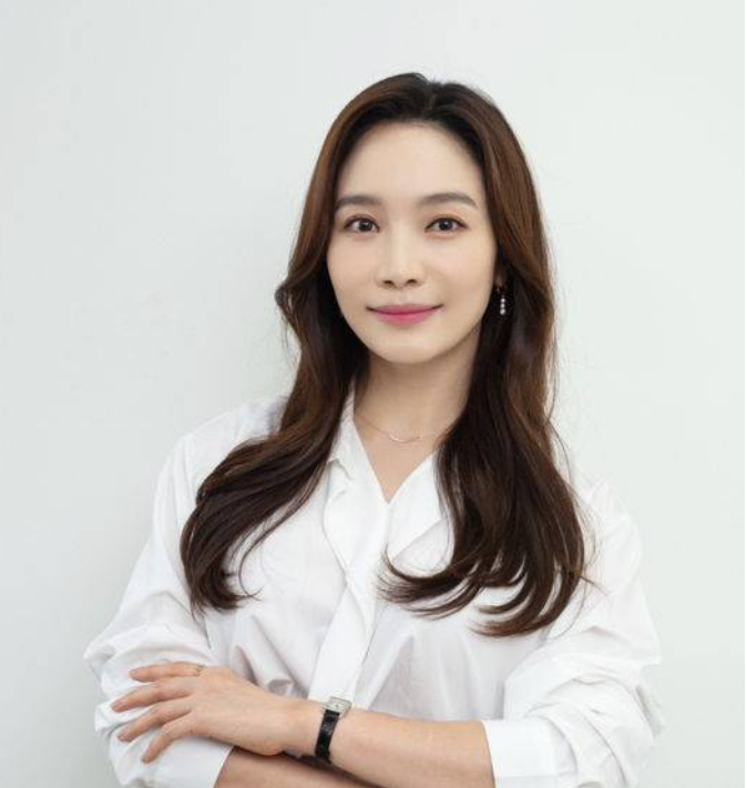이민영 부친상 연인 안형조 