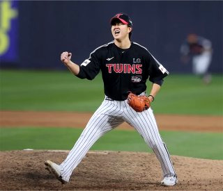 유영찬 부상 소식 LG트윈스 악재 염경엽 감독 비상