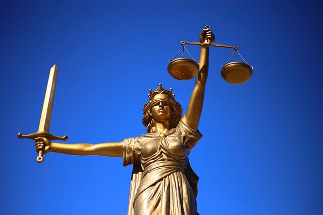 기소, 불기소처분, 구속 기소, 불구속 기소, 기소 유예, 불기소처분의 원인, 형사 법절차, 법적 책임, 법원 재판, 범죄 경미성, 증거 부족, 피의자 반성, 형사 재판