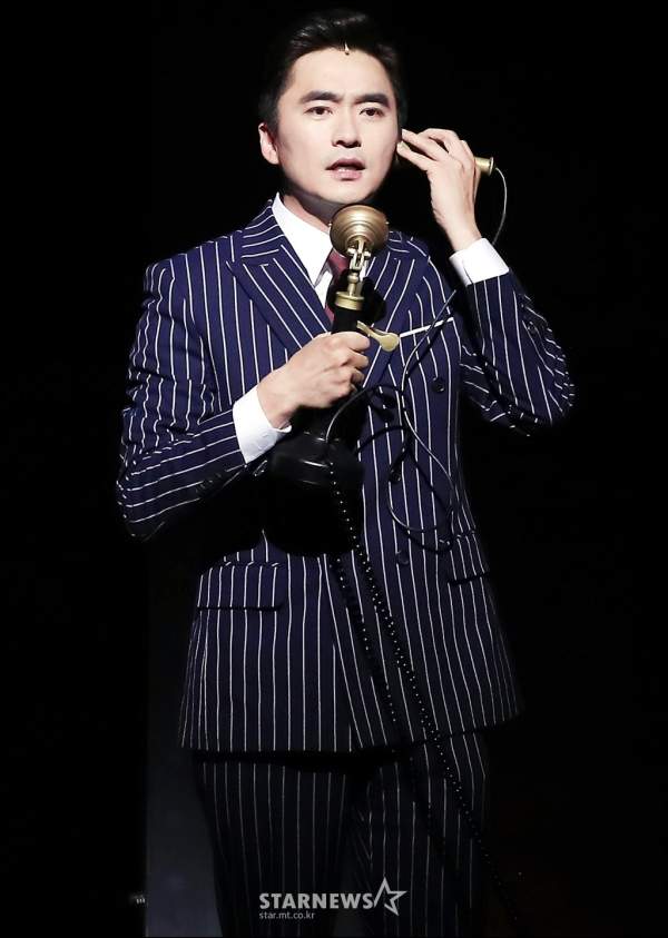 배우 김석훈