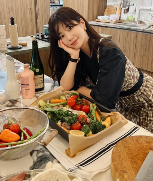 배우이자 인플루언서로 활약하는 기은세의 프로필&amp;#44; 학력&amp;#44; 결혼과 이혼&amp;#44; SNS 활동과 최근 소식까지 종합 정리한 글입니다.