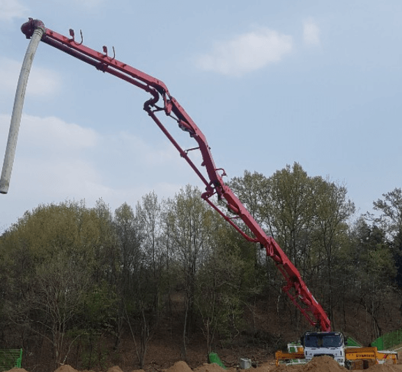 펌프카 배관 끝단 자바라