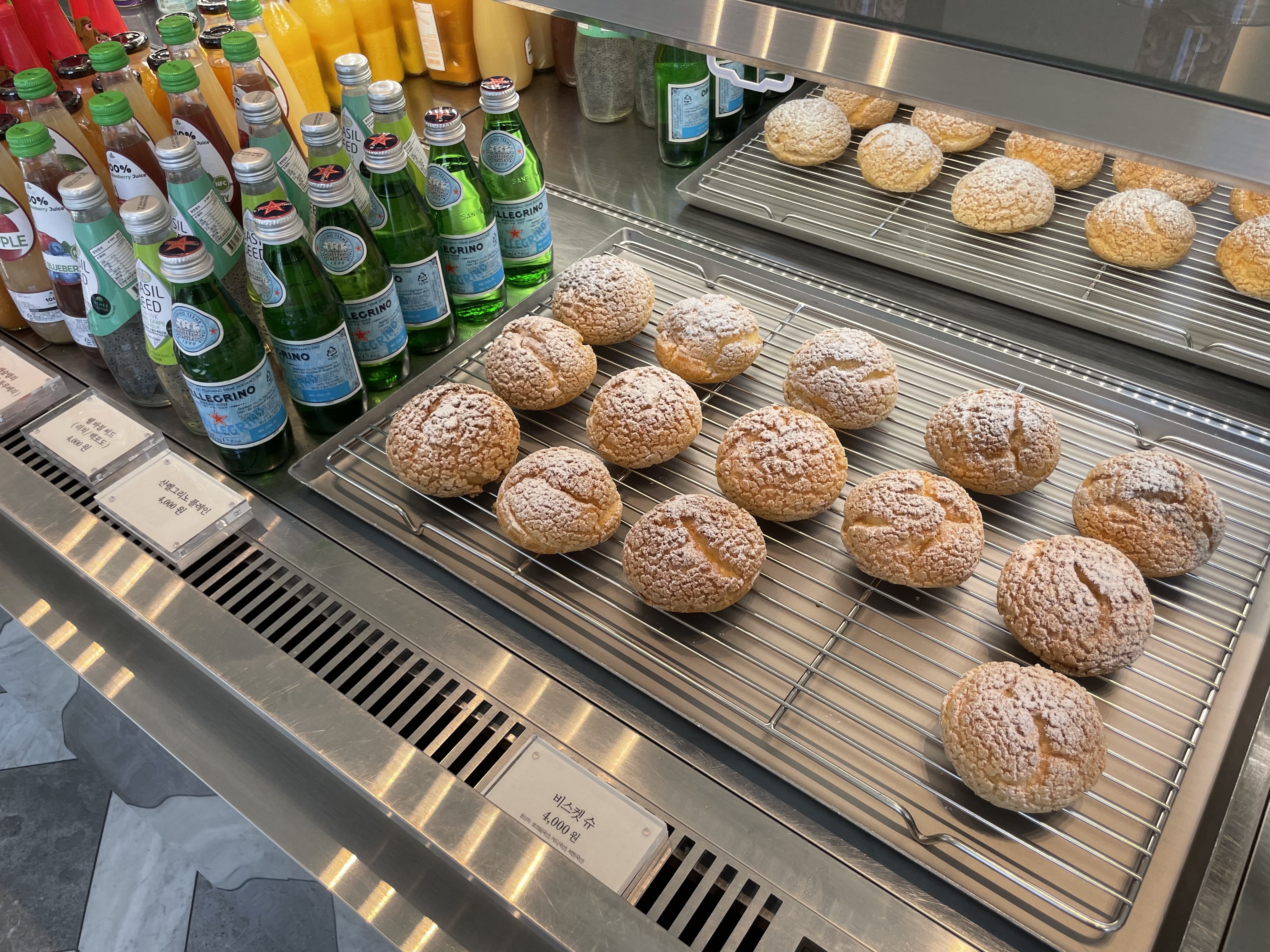 파주 공릉저수지 대형카페 모쿠슈라 프렌치카페