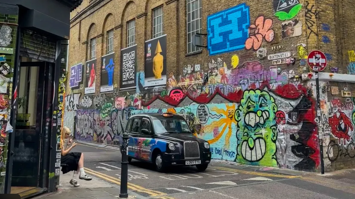 유럽을 현대적으로 이해하는 스트리트 아트 여행