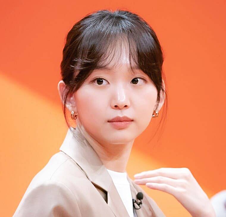 기자-출신-배우-진기주