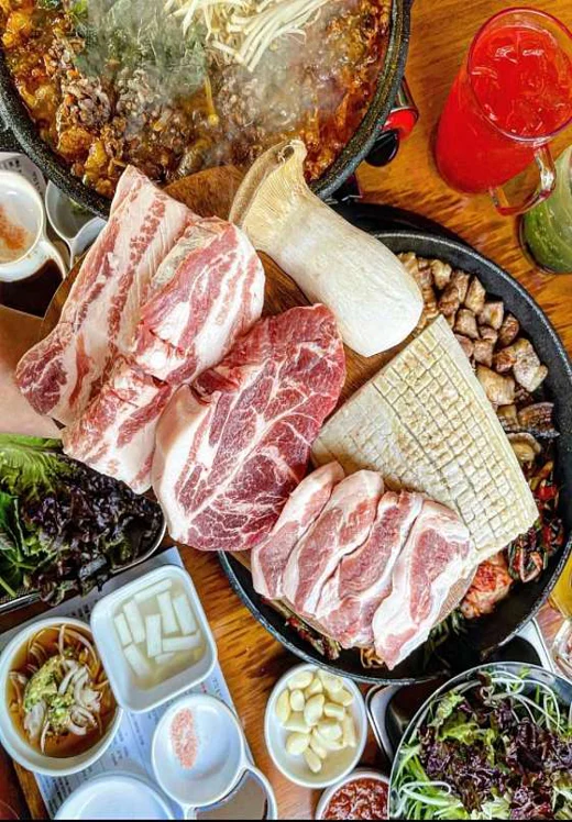 꽃돼지식당 마산합성점