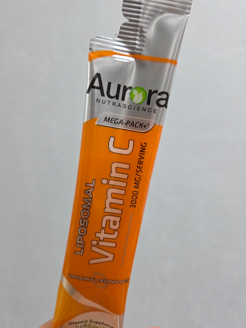 오로라 뉴트라사이언스 메가팩 플러스 리포조말 비타민C 3000mg 제품 패키지