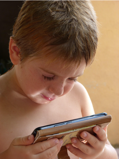 스마트폰 사용 줄이고 눈 건강 지키기