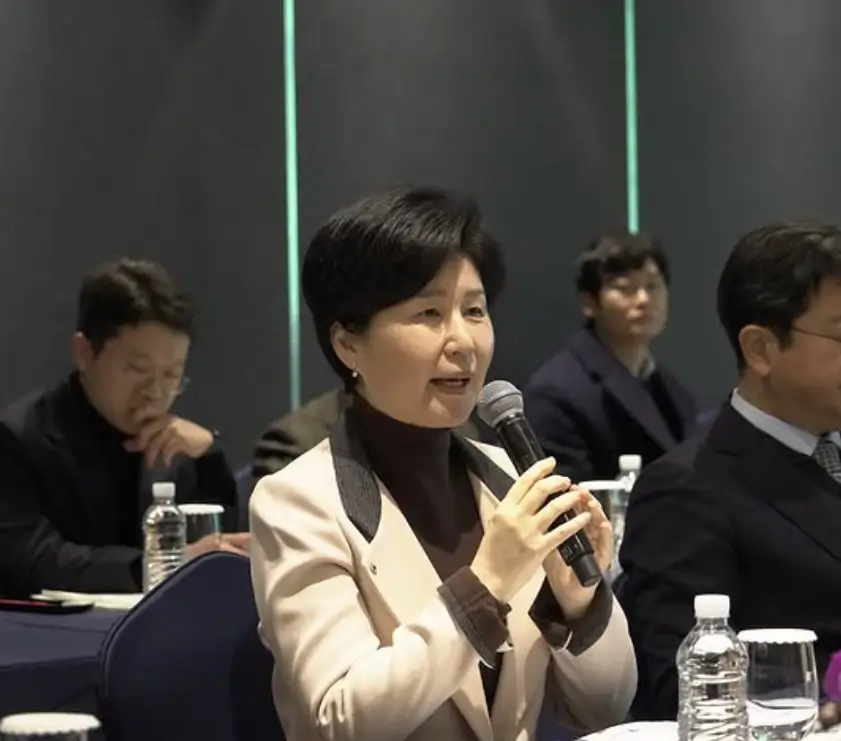 백혜련
