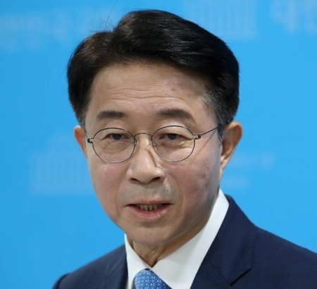 조정식 국회의원 프로필 나이 고향 학력 재산 페이스북