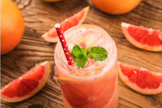 자몽 음료 사진