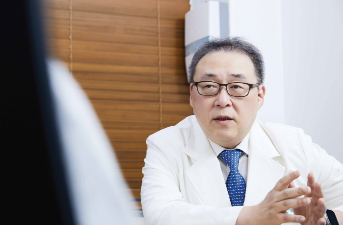 위암-식도암-식도질환-소화기내과-명의-장재영-교수-프로필-진료-일정-예약